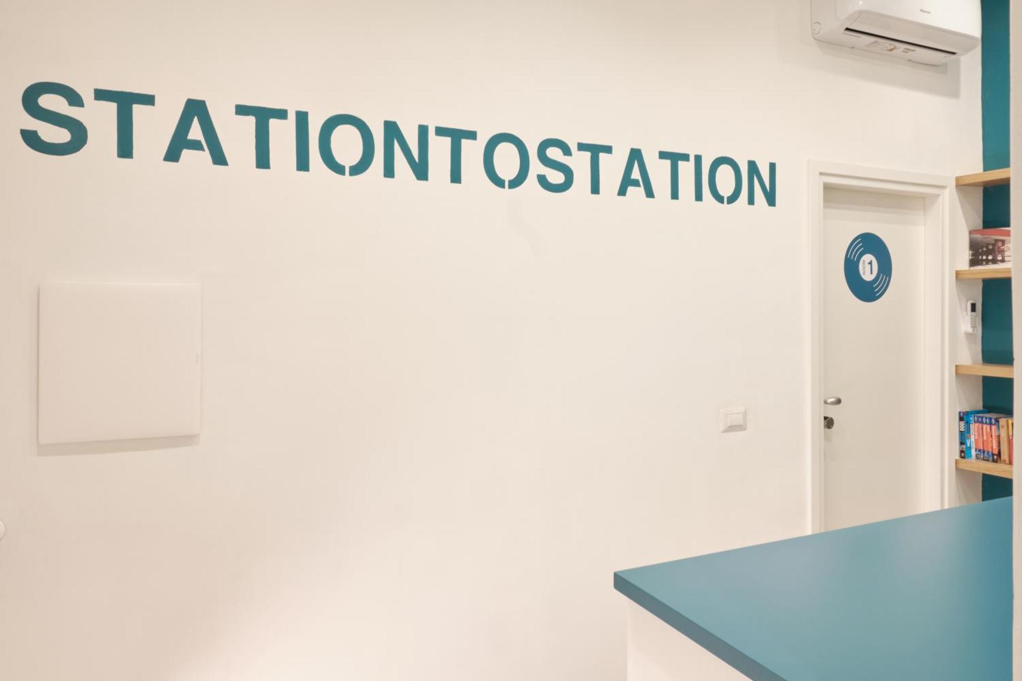 Station To Station Ensuite Gasthuis Rome